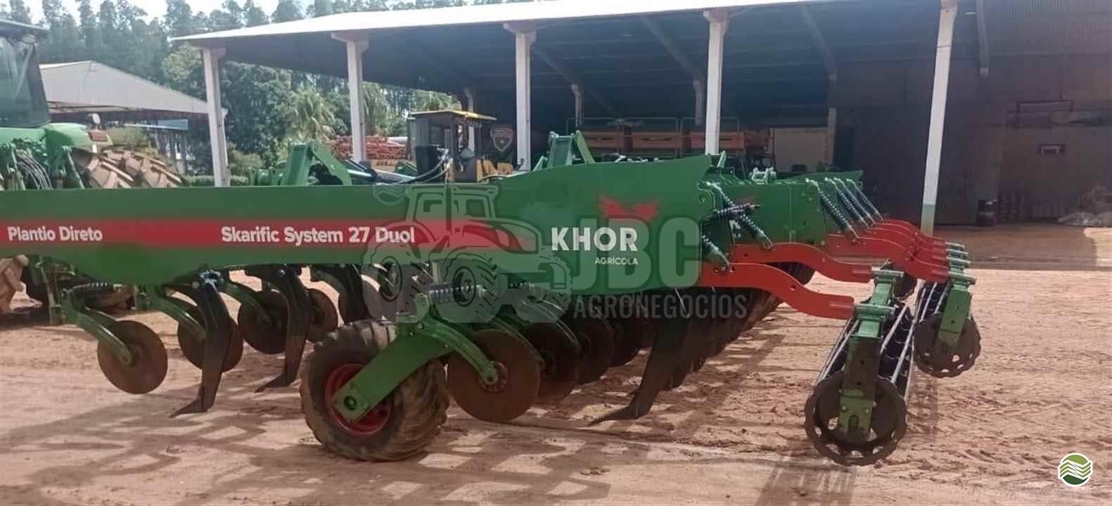 IMPLEMENTOS AGRICOLAS ESCARIFICADOR 25 HASTES DISCO CORTE JBC Agronegócios SINOP MATO GROSSO MT